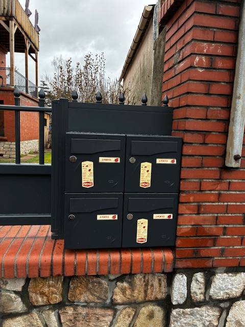 Clôture près de Frouzins