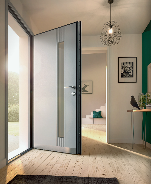 Porte d’entrée aluminium monobloc 72 mm K•LINE – sécurité renforcée et design moderne, posée par Fenêtres et Vérandas Toulousaines à Toulouse.