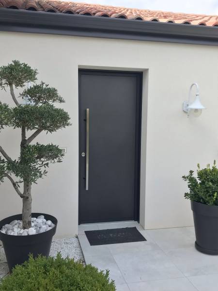 porte aluminium K-Line Saint-Jean Toulouse